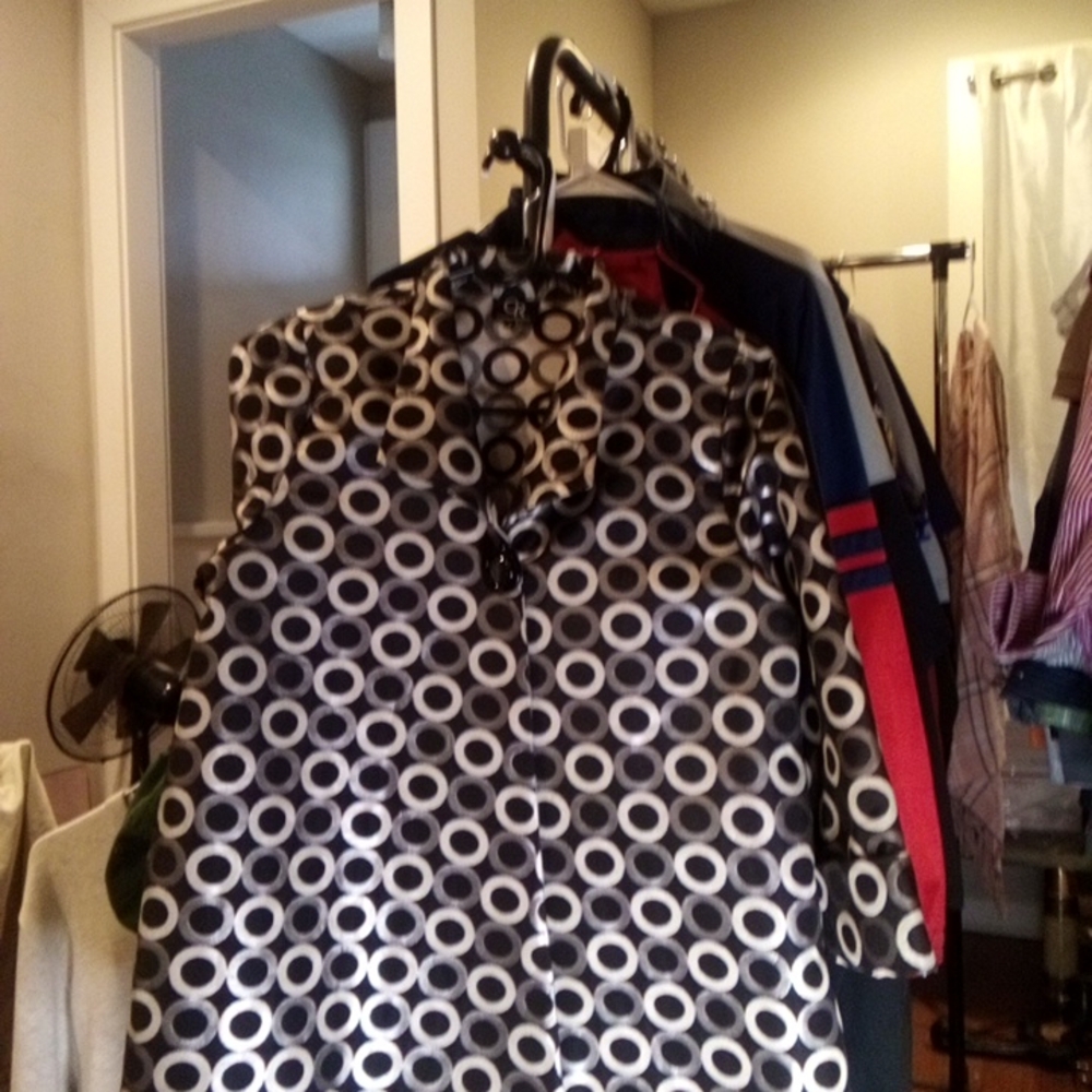 Connie Roberson One Button Jacket Sz S With 3/4 Sleeves Pre-loved